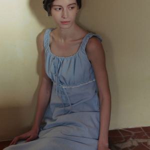 던스트 SHIRRING RIBBONED SLEEVELESS DRESS_UDDR5B221B1