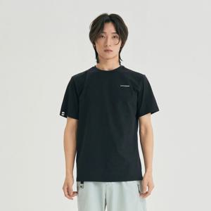엣지있게시원하게 쿨냉감 에코메이드 반팔티셔츠  남여공용 ZU1SSM2401
