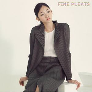 [FINE PLEATS] 피네 플리츠 베이직 민소매 탑 화이트