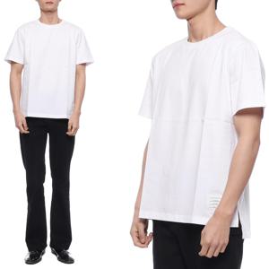 톰브라운  23SS 남성 삼선탭 반팔티셔츠 MJS067A_00042_100_23S