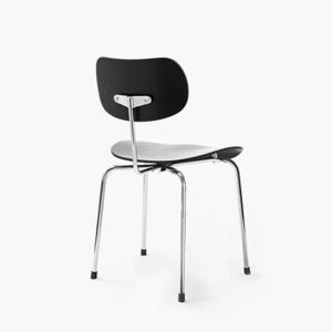 와일드스피어스Wilde + Spieth SE68 SU Stackable Chair Black