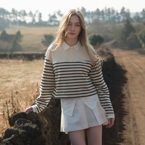 MELIA crop stripe T-shirt_BLACK