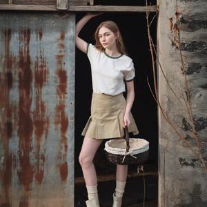 VELO pleats mini skirt_KHAKI