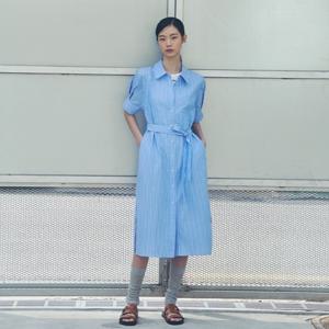 [정가 89,900원]소매 퍼프 벨트 트임 롱원피스_AR2WO464