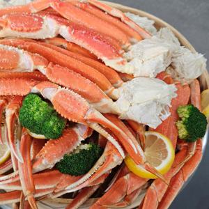 특대(XL) 스노우크랩(대게) 2미(4쪽,1봉) 900~1.1kg 러시아직수입 자숙손질 박달대게