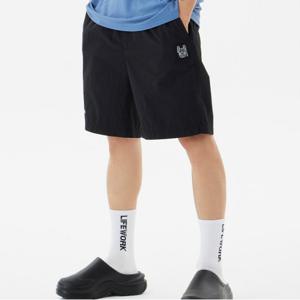 [라이프워크] 남성 베이직 로고 숏 팬츠_LW242WS410