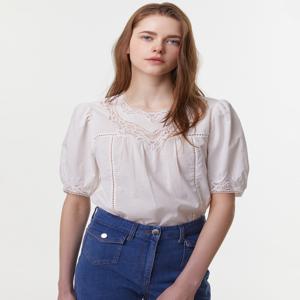 아떼 바네사브루노 WVBL4B307WT [BEST] [스테디셀러]화이트 레이스배색 면혼방 반팔블라우스