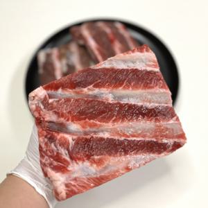 한돈 등갈비 1kg 10-15대 내외 찜 구이 가능 근막제거 필수