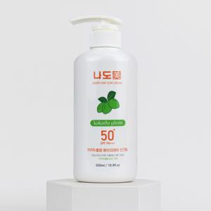올레이디 나도미 카카두플럼 여름 대비 이중케어 SET 선크림 500ml + 대용량 스킨케어 5종 중 택1
