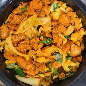 춘천닭갈비 양념 숯불 간장 닭갈비 택배 홈파티 캠핑 밀키트 국내산 500g2개(4인분)