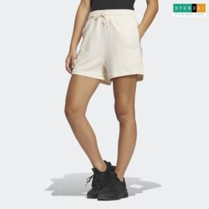 [아디다스][현대백화점][WOMEN] LOUNGE KN SHORT IM8866 인기 반바지