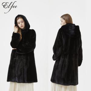 [엘페]후드 스킨온스킨 블랙 밍크 휘메일 코트(E7W3EC08)