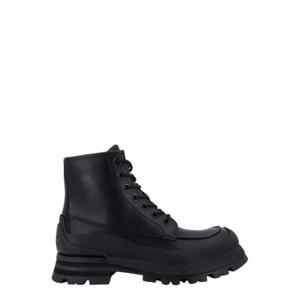 Alexander McQueen 레이스업 컴뱃 부츠 758769WHLZ4 1000 TP934446919