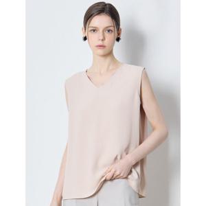 [쉬즈미스]우아레이디 브이넥 슬리브리스 블라우스 (택가격 118000원)