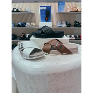 [FITFLOP][서퍼] FFSO5E741 25S S 버클 텀블드 레더 크로스 남성 슬라이드 3종택일건