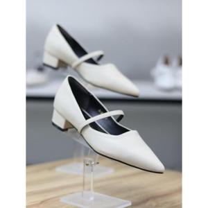 바이로쏘 세이브존06 포인티드 토 로우 청키힐 3cm 펌프 (BY)25S1J2492BE4