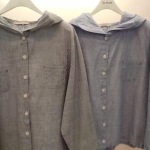 Latium HC06 루즈핏 세로줄 얇은 면 슈슈 점퍼형 후드 셔츠블라우스 T2523bl05