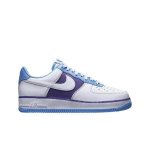 나이키 x NBA 에어포스 1 07 LV8 EMB 화이트 앤 코스트 필드 DC8874-101