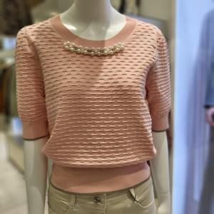 조이너스 HC02 조이너스엠보싱진주라운드넥니트티 JAEU6-WSL410