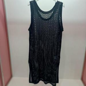 Latium HC06 스판 레이어드 하기좋은 H라인 옆트임 롱 조끼형 민소매 나시 펀칭니트 T2527sw04B