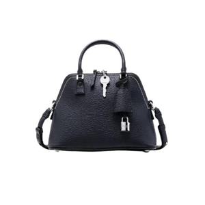 메종 마르지엘라 5AC 미니백 블랙 S56WG0082P4348T8013