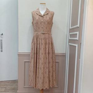 [BCBG]O 유니스 자수OP  B5B5O645  72