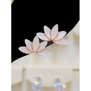 볼라레 세이브존03 볼라레  로티쉘 은침귀걸이 2color AGSSS1752A