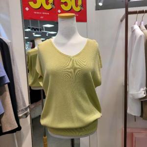 수스 HC07 돌돌이V넥 S242BSW654