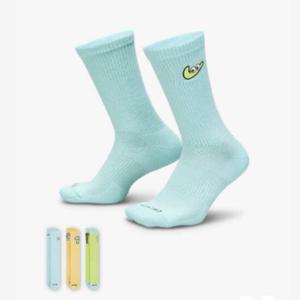 M 나이키양말 NQK HF0851-902 에브리데이 플러스 쿠션 크루 삭스(3켤레)