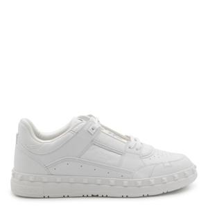 발렌티노 가라바니 스니커즈 7Y2S0H43RDG0BO WHITE