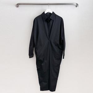 샵앤) 여성 카라 셔츠 주름 롱 원피스 ARA-WDR-3859-블랙