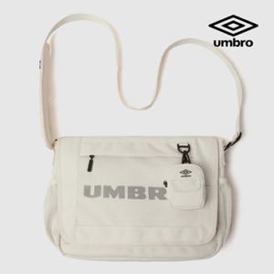 [엄브로] 피쳐 메쉬 메신저백 UQ123CBG13 SCW