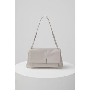 [쿠론] [론칭가 468,000원] 위드(With) 숄더 32_RCBSX23222GYL