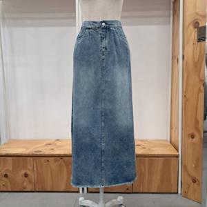 [레코브]밑단커팅데님스커트LC31E3DS505X