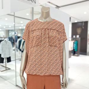 [데미안]가오리핏 쉬폰블라우스 DJ42574