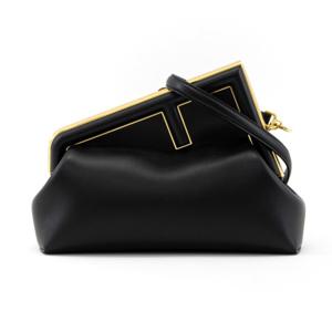 펜디 퍼스트 미디 가죽 숄더백 BLACK 8BP137ABVEF0KUR