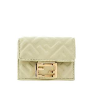 FENDI   tran.TITL  8M0395