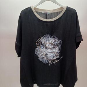 Latium HC06 팔뚝품편한 루즈핏 셔츠 배색 싸인 라운드 반팔 티블라우스 T2523bl31B1