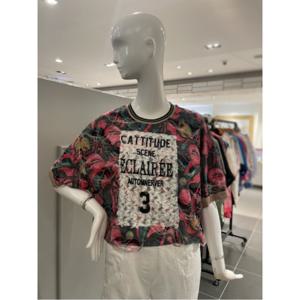 르니앤맥코이 레이스 장식 패턴 데미지 티셔츠 (MM08TS704FJY)