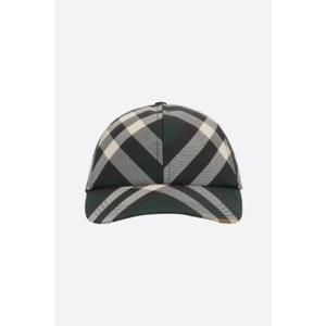 BURBERRY 바이어스 나일론 야구 모자 8082669B8636