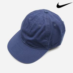 나이키 클럽 언스트럭처 플랫 챙모자 FN4405-410
