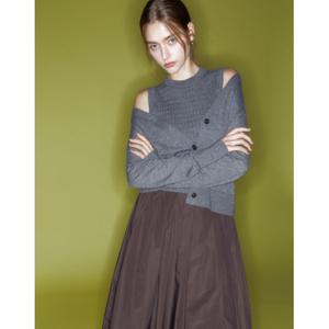 아떼 바네사브루노 여성 24FW 다크그레이 캐시미어100% 가디건 VLSW4C561G3