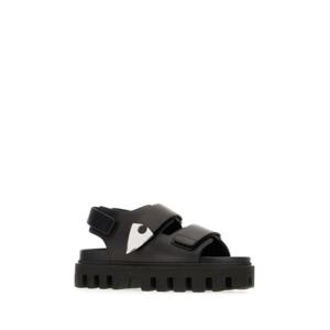알렉산더 맥퀸 힐 펌프스 817620 WIACT 1064 Black
