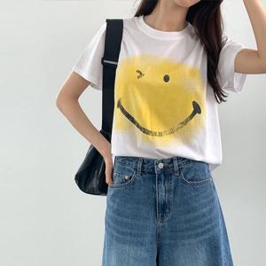 [헤레이스]빈티지 스마일 티_YMSH25SS767