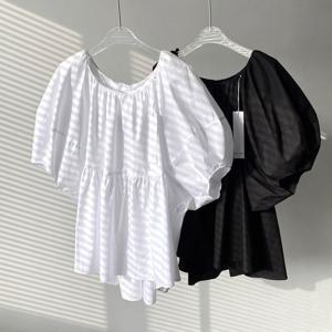 [헤레이스]비타 벌룬 블라우스_YMSH25SS798