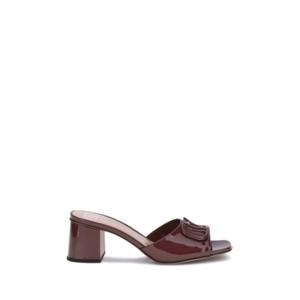 발렌티노 가라바니 샌들 7W2S0HA6TMK AFD BORDEAUX
