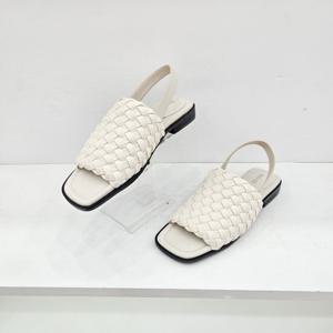 [무크]여성 2CM 드레스한 메쉬 타입 슬링백 샌들 422514 AQ 17