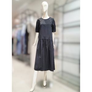 [SI] SI핀턱 셔링 포인트 원피스SGOAD25640