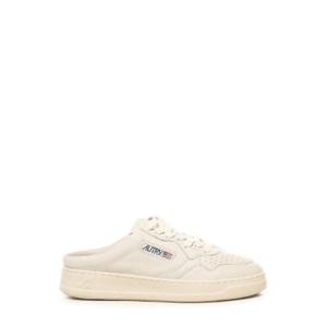 Autry 메달리스트 로우탑 스니커즈 MULWGG13 WINTERWHITE TP935996437
