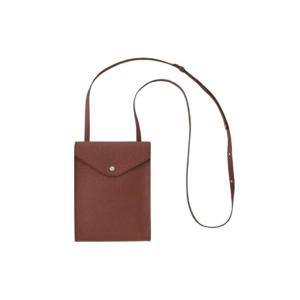 르메르 엔벨로프 스트랩 브릭 브라운 AC1042-LL0018-456
